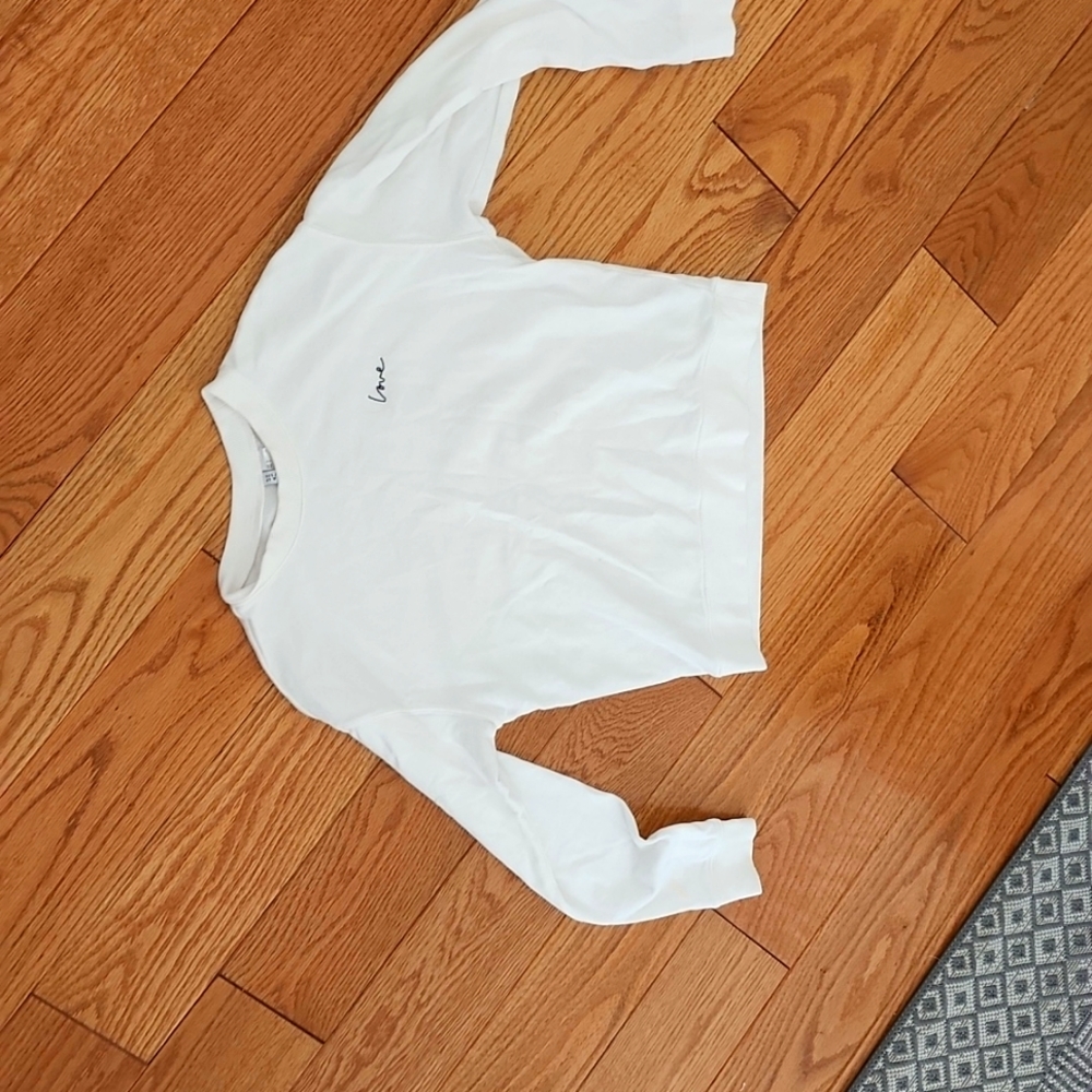 Sweatshirt